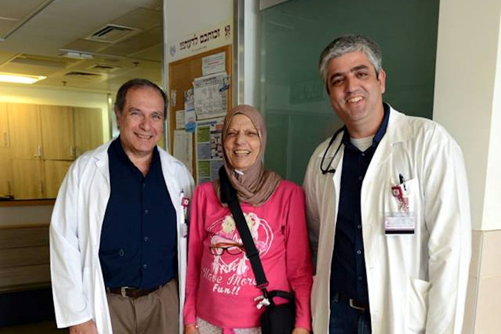 Amna Hijazi with Dr. Oren Caspi (on the right) and Dr. Zvi Adler. Photo credit: Nathaniel Ayzik