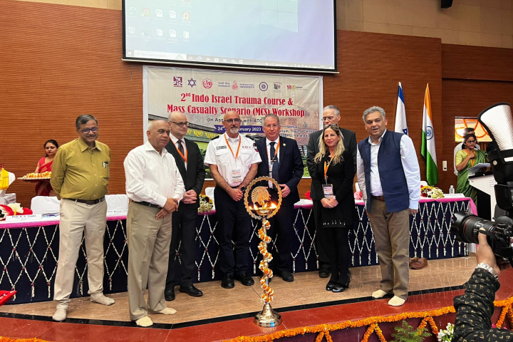 Members of the Israel delegation with their hosts at the 2nd Indo-Israel Trauma Course & Mass Casualty Scenario (MCS) Workshop in Varanasi. Photography: Rambam HCC