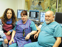 מימין: ד"ר קרנר, ד"ר ניקולסקי, ד"ר רוגין וד"ר גרנדיר מימין: ד"ר קרנר, ד"ר ניקולסקי, ד"ר רוגין וד"ר גרנדיר