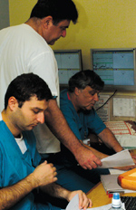 מימין לשמאל: ד"ר דרוגן, ד"ר זלוצובר וד"ר סאמר